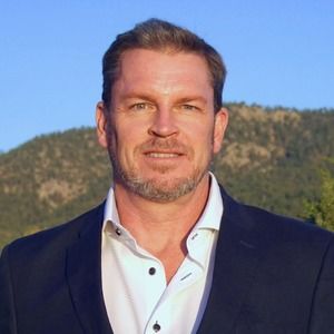 Meet your Posher, Colin